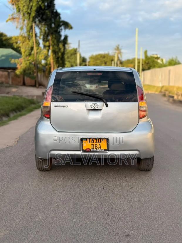 Toyota Passo 1.0 AWD 2004 Silver