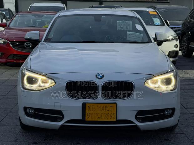 BMW 116i 2012 Off white