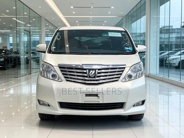 Toyota Alphard 2009