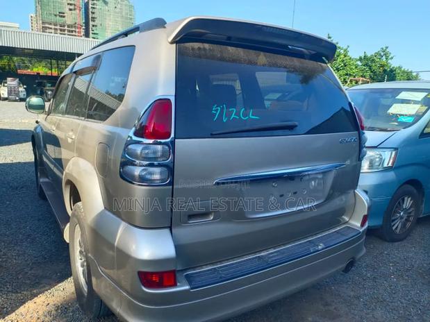 Toyota Land Cruiser Prado 2003 Silver