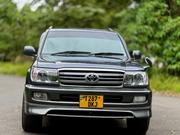 Toyota Land Cruiser 2004 Gray for sale
