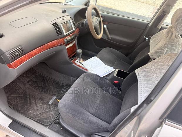 Toyota Premio 1.5 FWD 2007 Silver