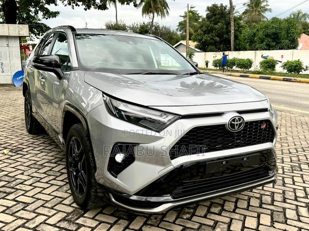 Toyota RAV4 Adventure AWD 2024 Gray