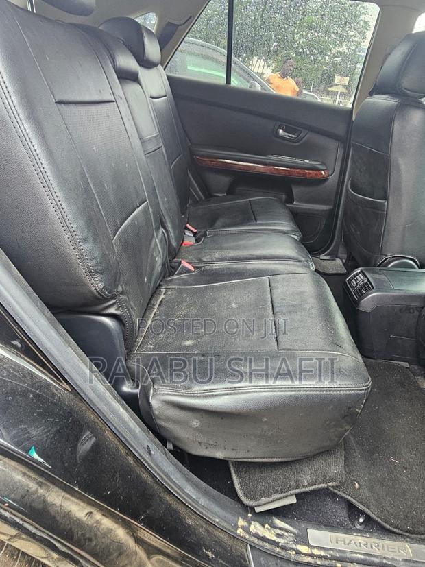 Toyota Harrier 2.4 2006 Black