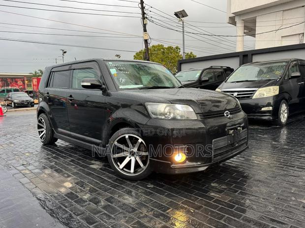 Toyota Corolla Rumion 2009 Black