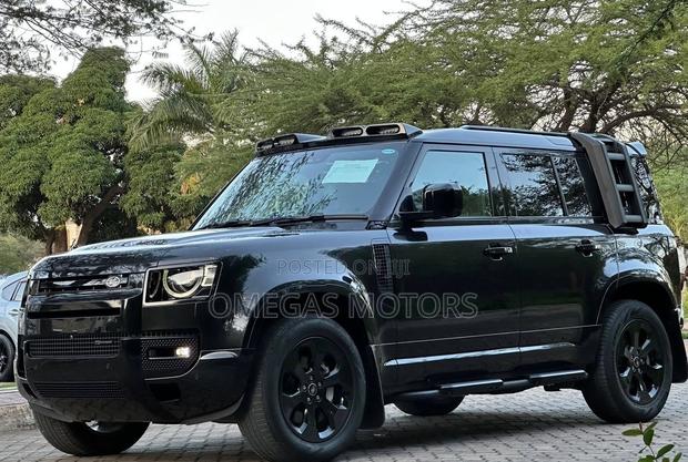 Land Rover Defender 2023 Black