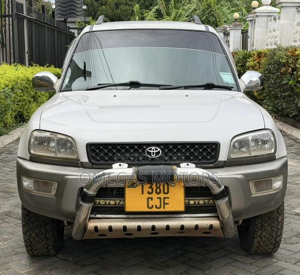 Toyota RAV4 Automatic 2003 Silver