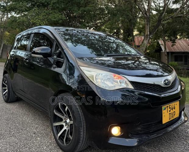 Toyota Ractis 1.5 AWD 2012 Black