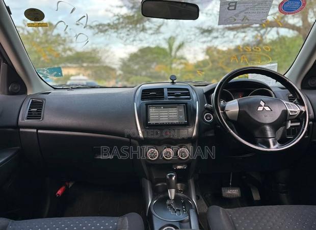 Mitsubishi RVR 2.0 2011 Gray