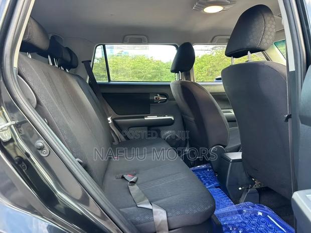 Toyota Corolla Rumion 2009 Black