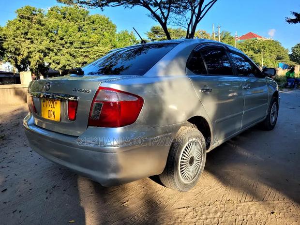Toyota Premio 2005 Silver