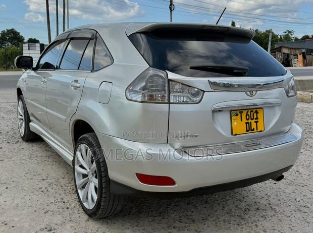 Toyota Harrier 2.4 2006 Silver