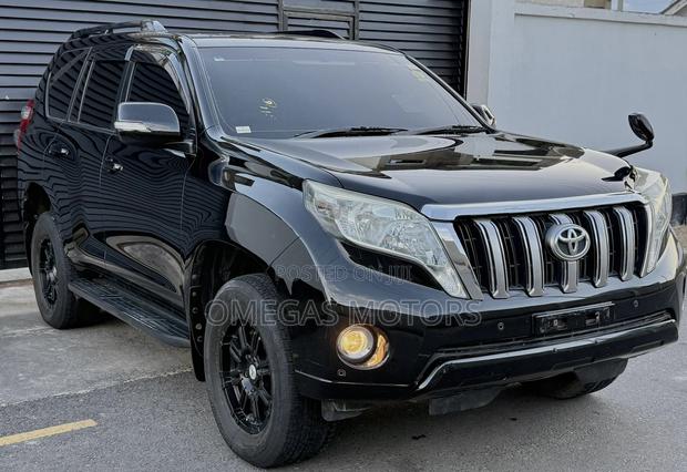 Toyota Land Cruiser Prado 2015 Black