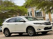Toyota Harrier 2014 White for sale