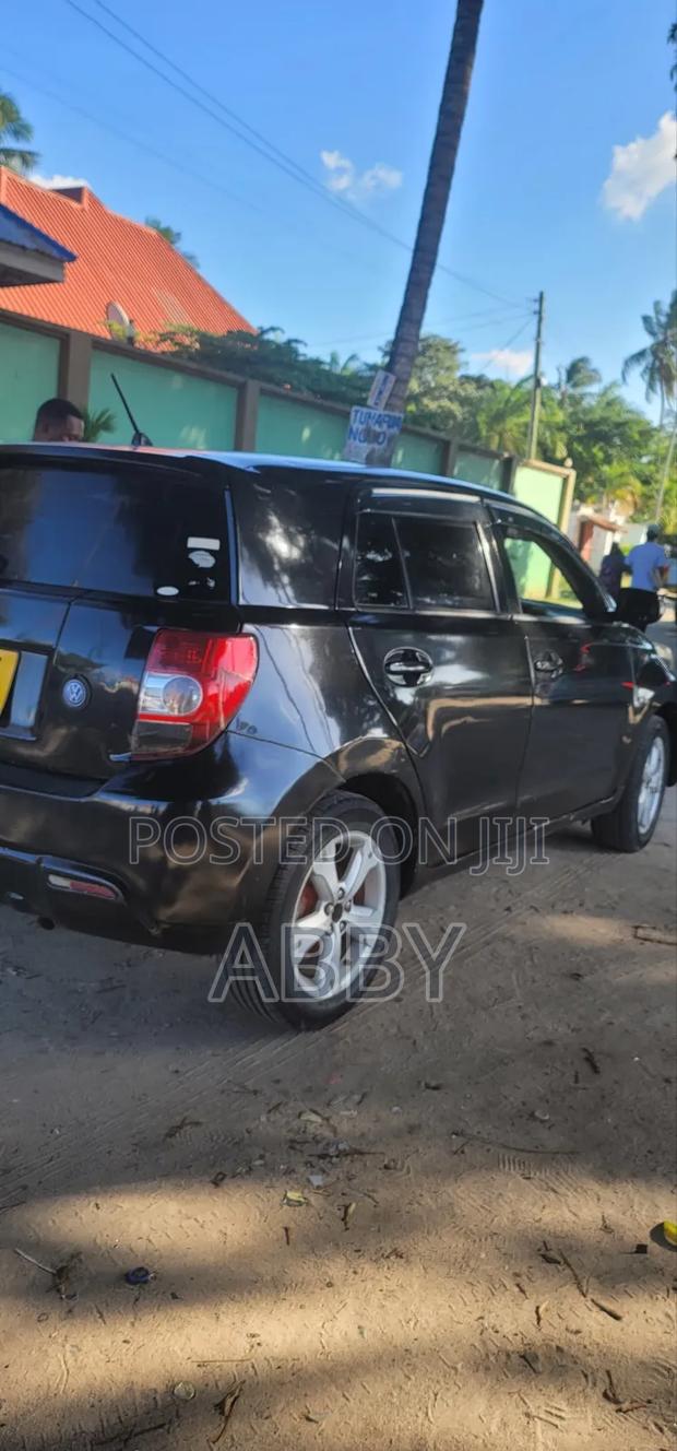 Toyota IST 2008 Black
