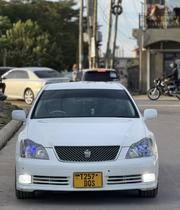 Toyota Crown 2006 White for sale
