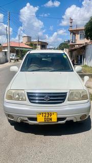 Suzuki Escudo 2003 Pearl for sale