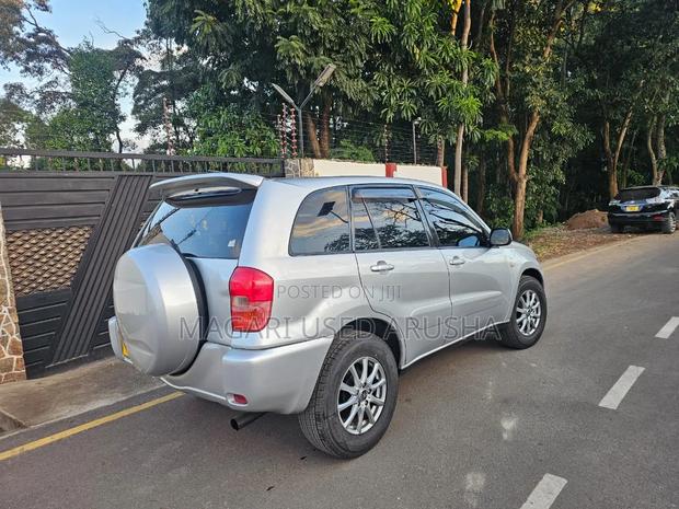 Toyota RAV4 2004 Silver