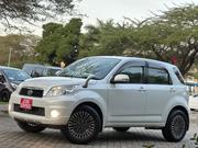 Toyota Rush 2010 White for sale