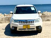 Subaru Forester 2011 White for sale