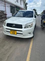 Toyota RAV4 2011 White for sale