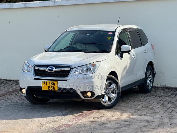 Subaru Forester 2014 Pearl