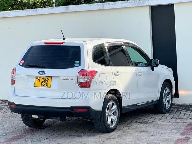 Subaru Forester 2014 Pearl
