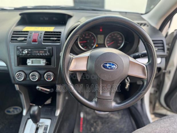 Subaru Forester 2014 Pearl