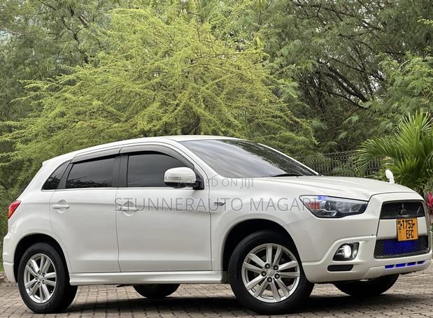 Mitsubishi RVR 2.0 2012 Pearl
