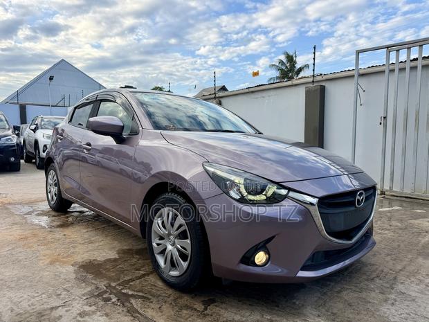 Mazda Demio 2015 Gray