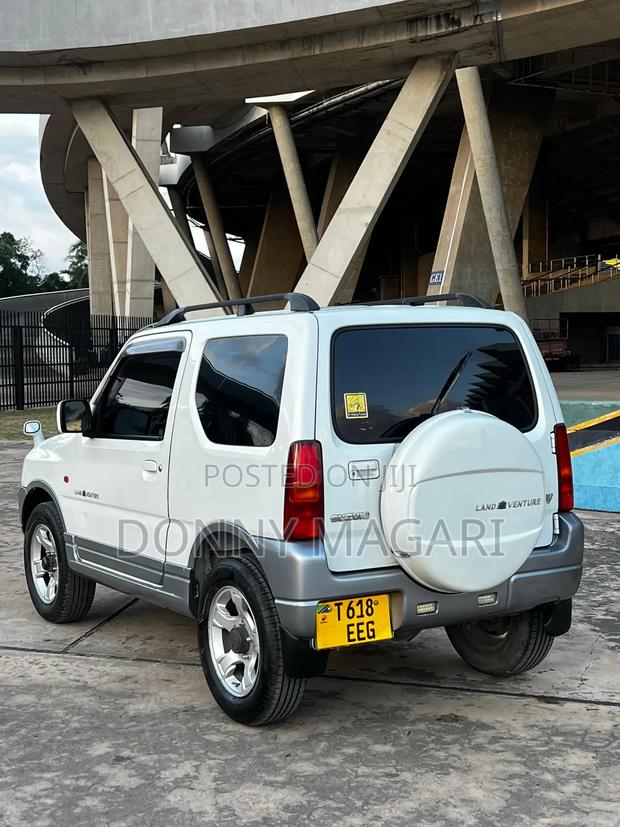 Suzuki Jimny 2003 White