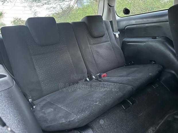 Toyota Wish 2005 White