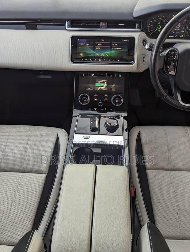 Land Rover Range Rover Velar 2018 Black