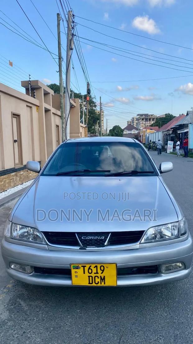 Toyota Carina 2001 Silver