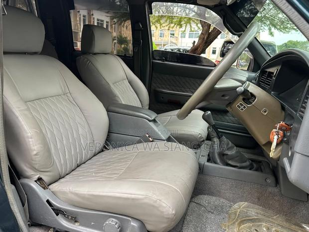 Toyota Hilux 2.5 Cab 2005