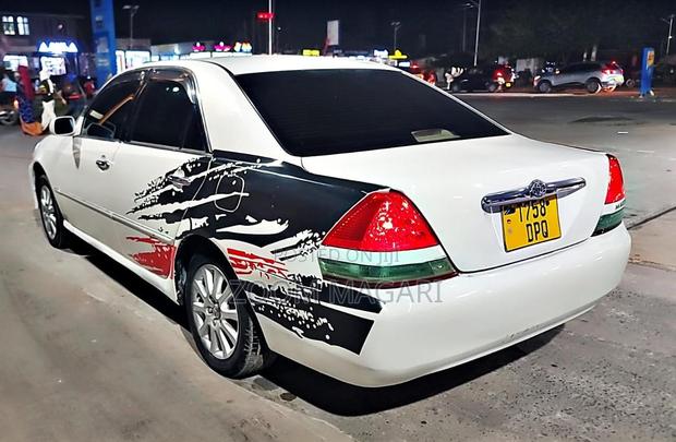 Toyota Mark II 2004 White