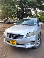 Toyota Vanguard 2011 Silver for sale