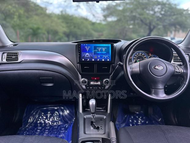 Subaru Forester 2011 Black