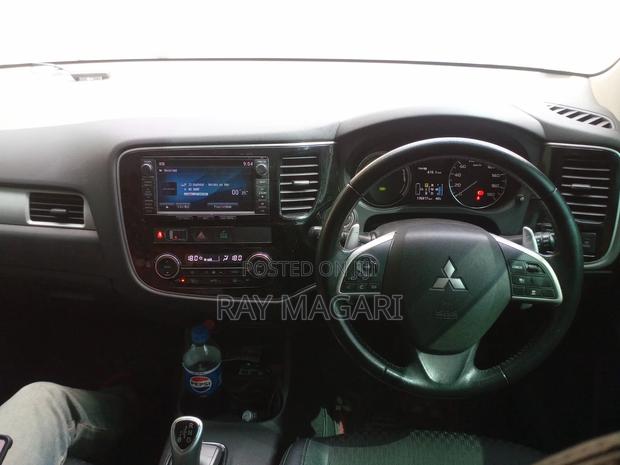Mitsubishi Outlander 2013 Black