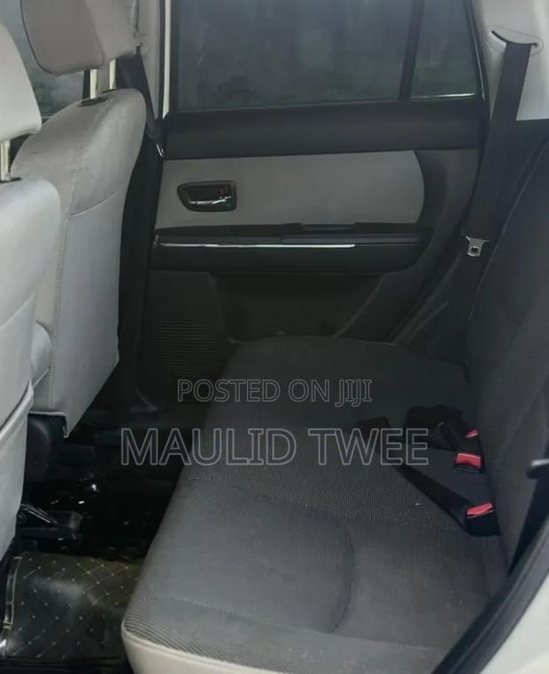 Mazda Verisa 2010 White