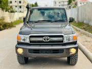 Toyota Land Cruiser 2010 Gray for sale