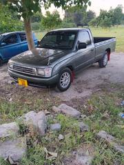 Toyota Hilux 1999 Gray for sale