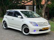Toyota IST 2005 White for sale