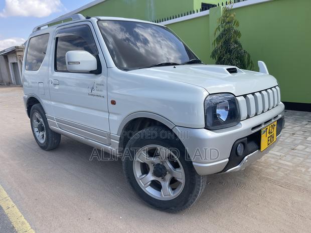 Suzuki Jimny 1.3 2008 White