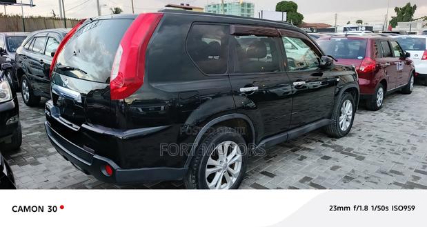 Nissan X-Trail 2010 Black