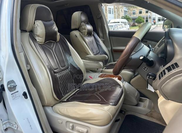 Toyota Harrier 2004 White