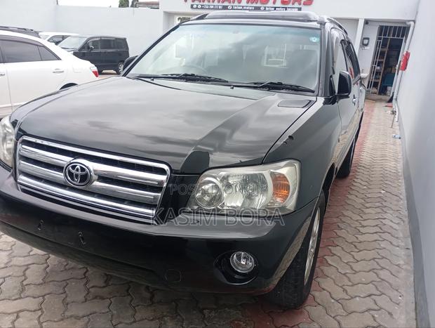 Toyota Kluger 2005 Black