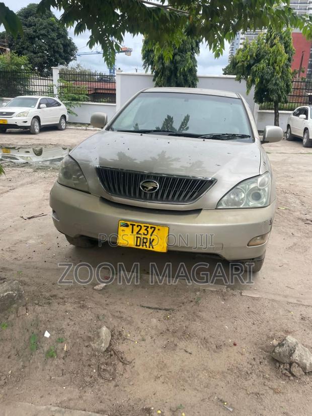 Toyota Harrier 2005 Silver