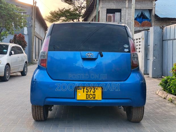 Toyota Passo 2005 Blue