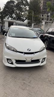 Toyota Wish 2010 White for sale